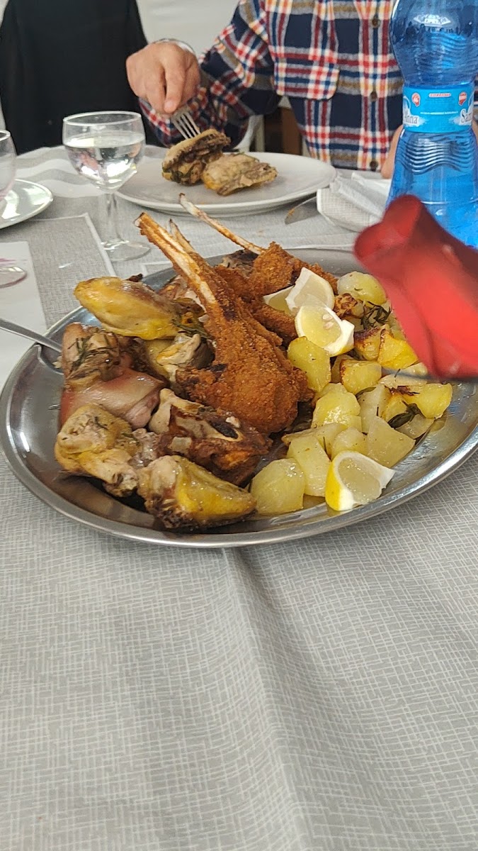Ristorante Dancing 'valle Della Luna'-7