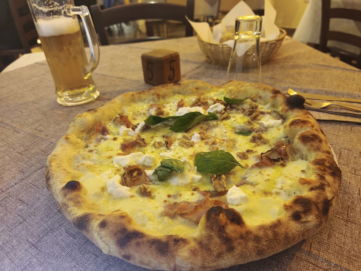 Ristorante Pizzeria 'acacie' Di Vito Sabatino-4