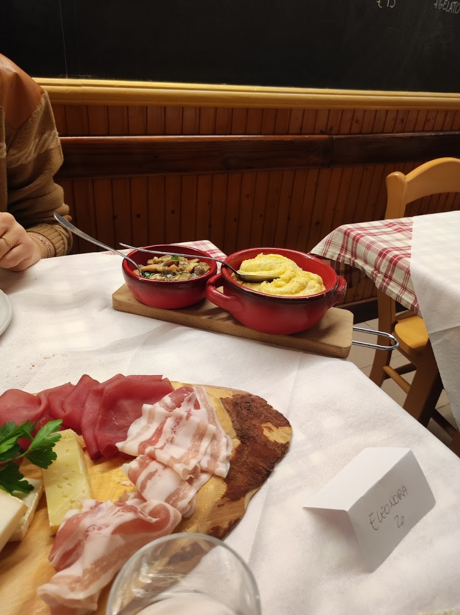 Ristorante Pizzeria Da Cecca-9