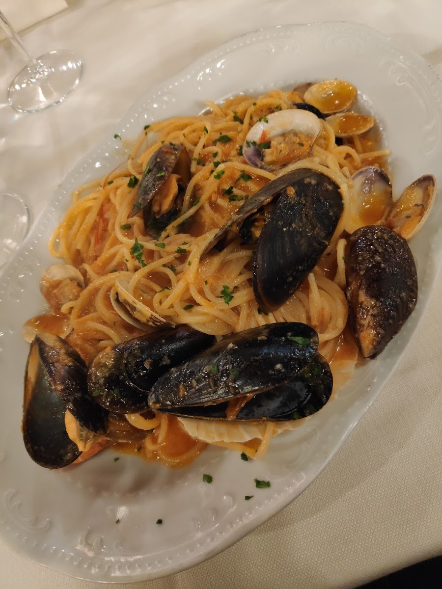 Ristorante Pizzeria La Perla Rosa-7