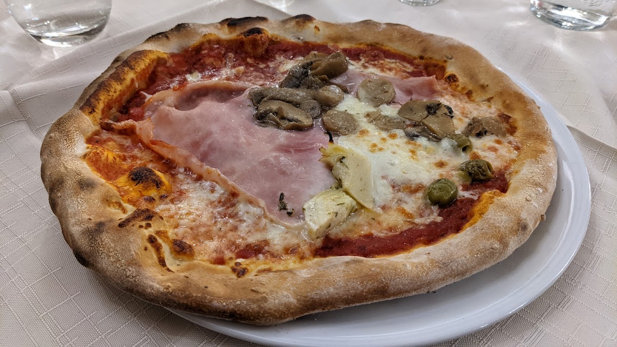 Ristorante Pizzeria La Roda-6