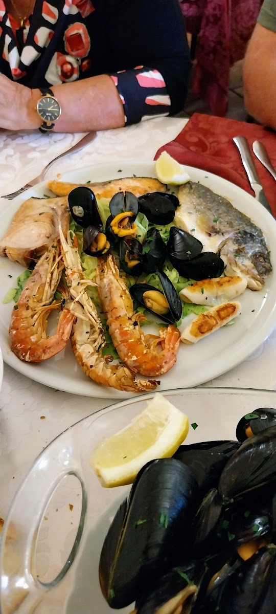 Ristorante Pizzeria Valdisogno-7
