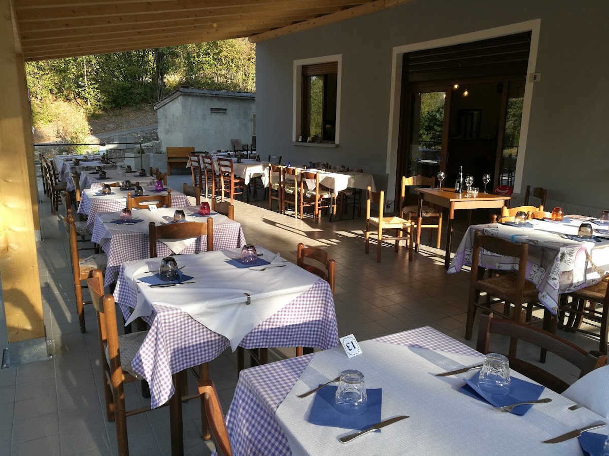 Ristorante Pizzeria Valtolla Da Silvano