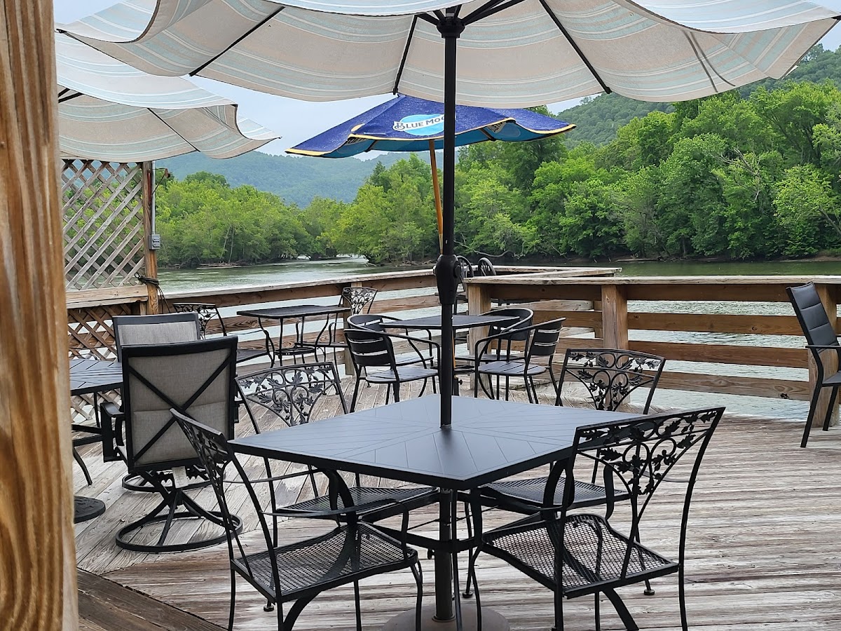River City Grill & Pub