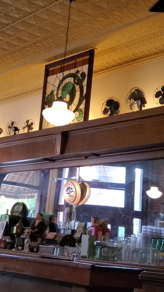 River House Soda Fountain & Cafe-2