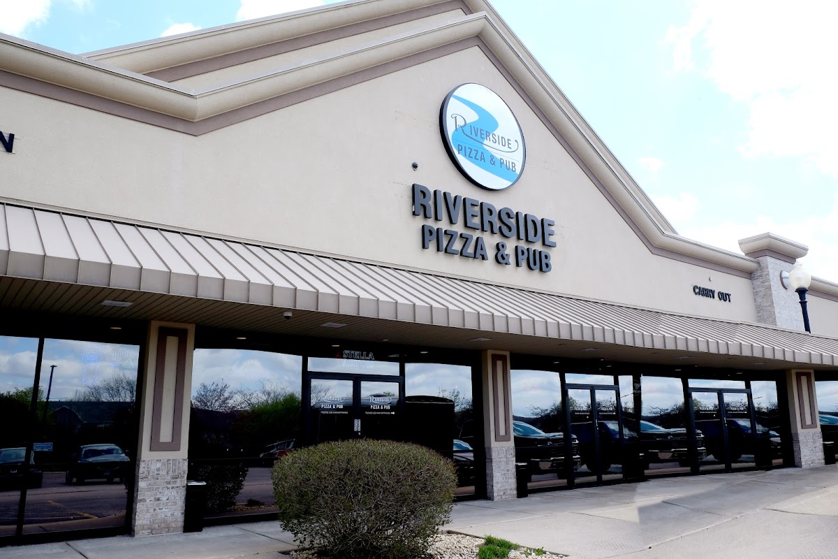 Riverside Pizza & Pub - Oswego