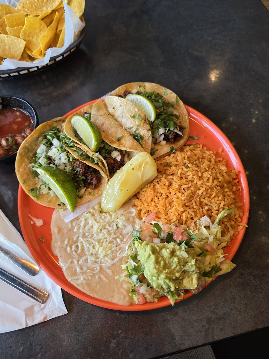 Riviera Maya Mexican Bar & Grill-4