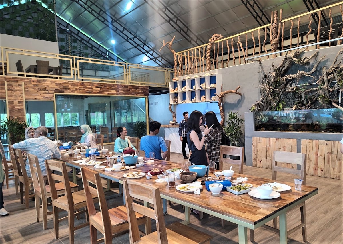 Rm Amory Maros - Resto Seafood Specialist & Nasi Tempong