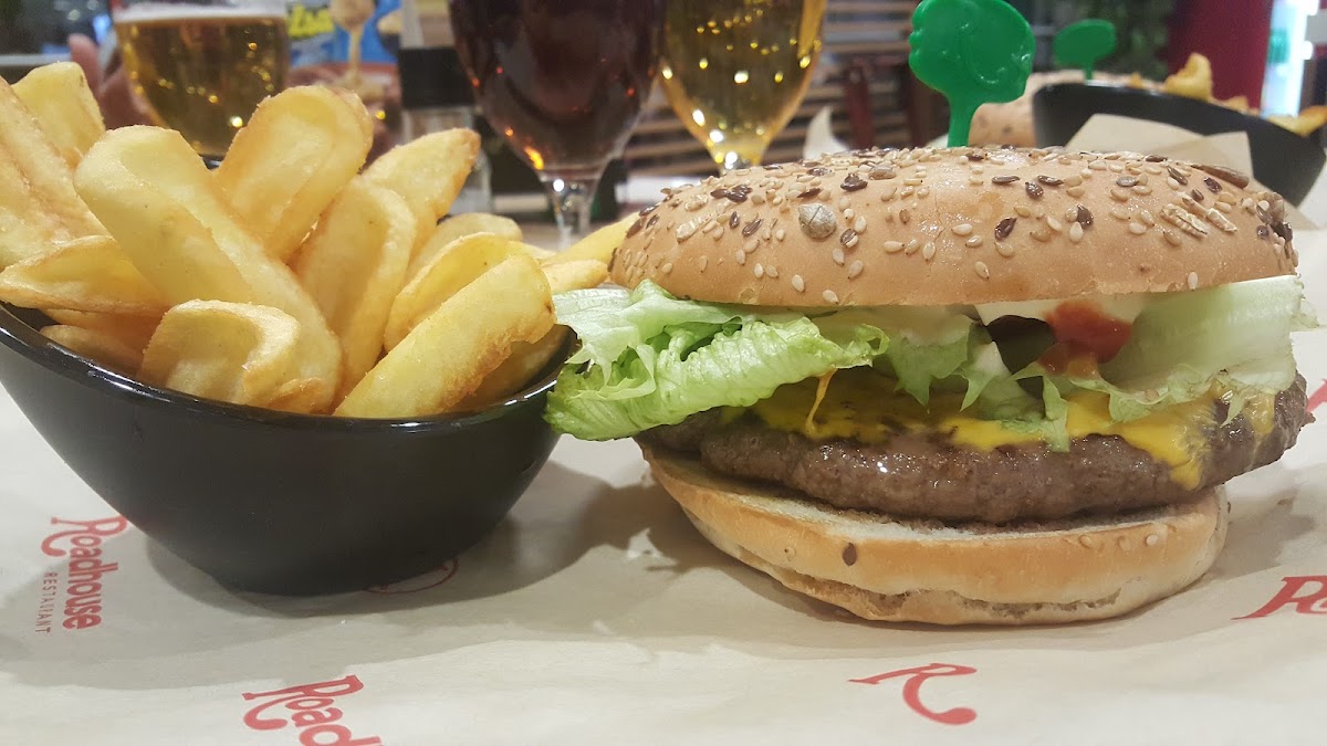 Roadhouse-8