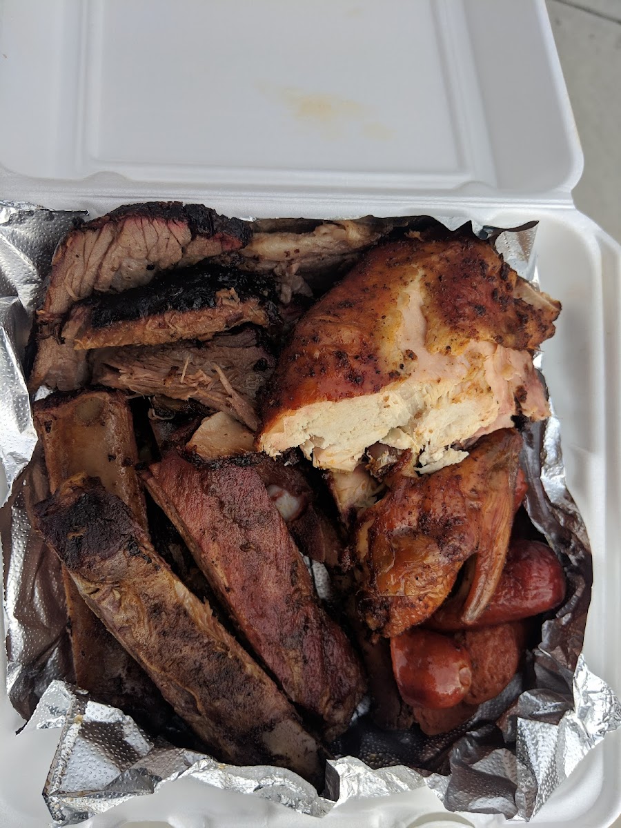 Robert Earl's Bbq-4