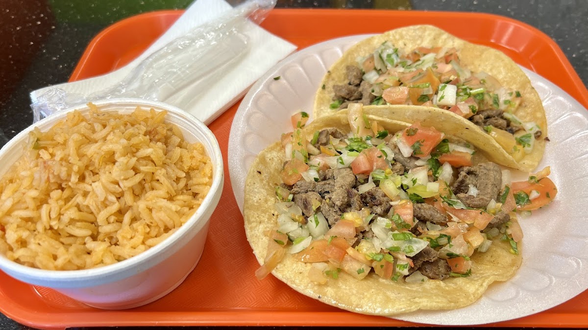 Roberto's Taco Shop-3