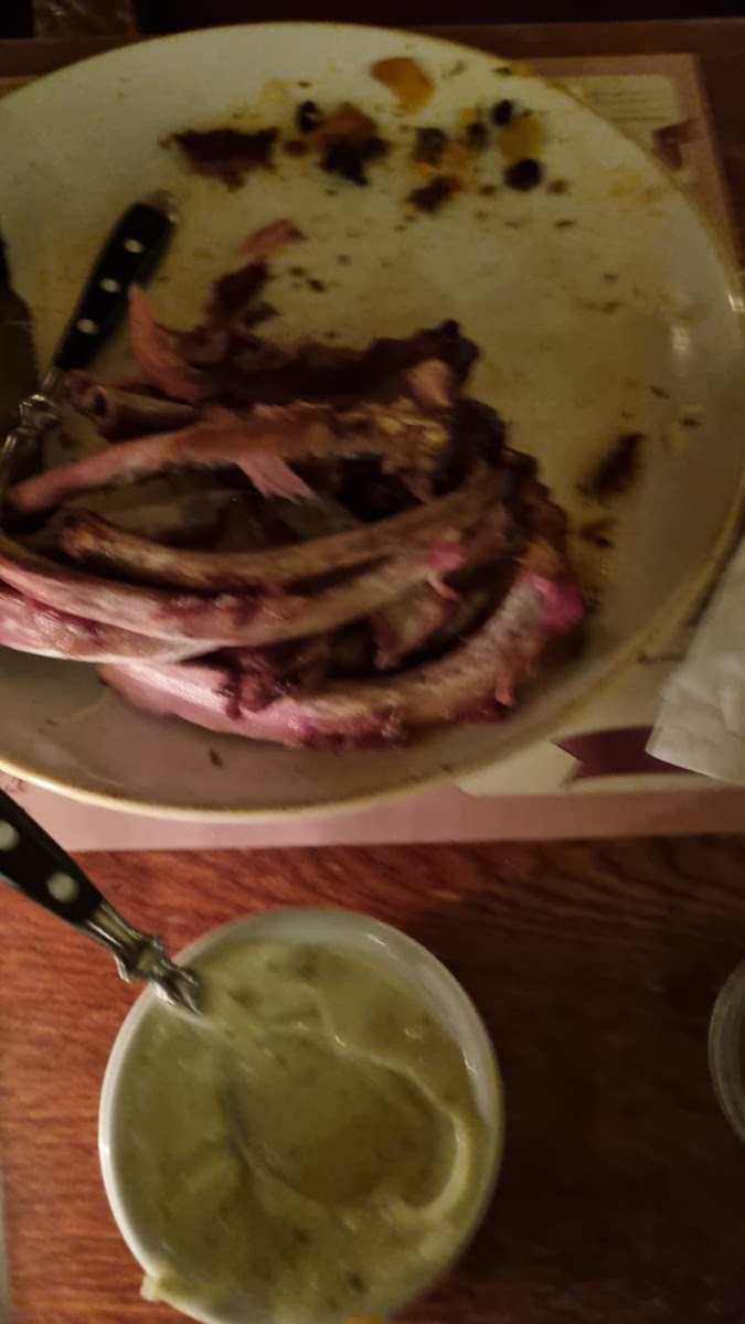 Robin Hood Ribhouse-10
