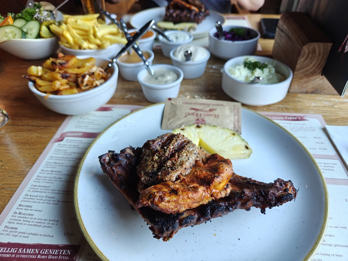 Robin Hood Ribhouse-4