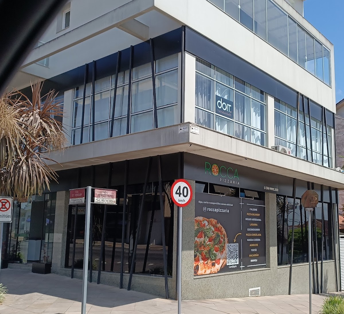 Rocca Pizzaria-5