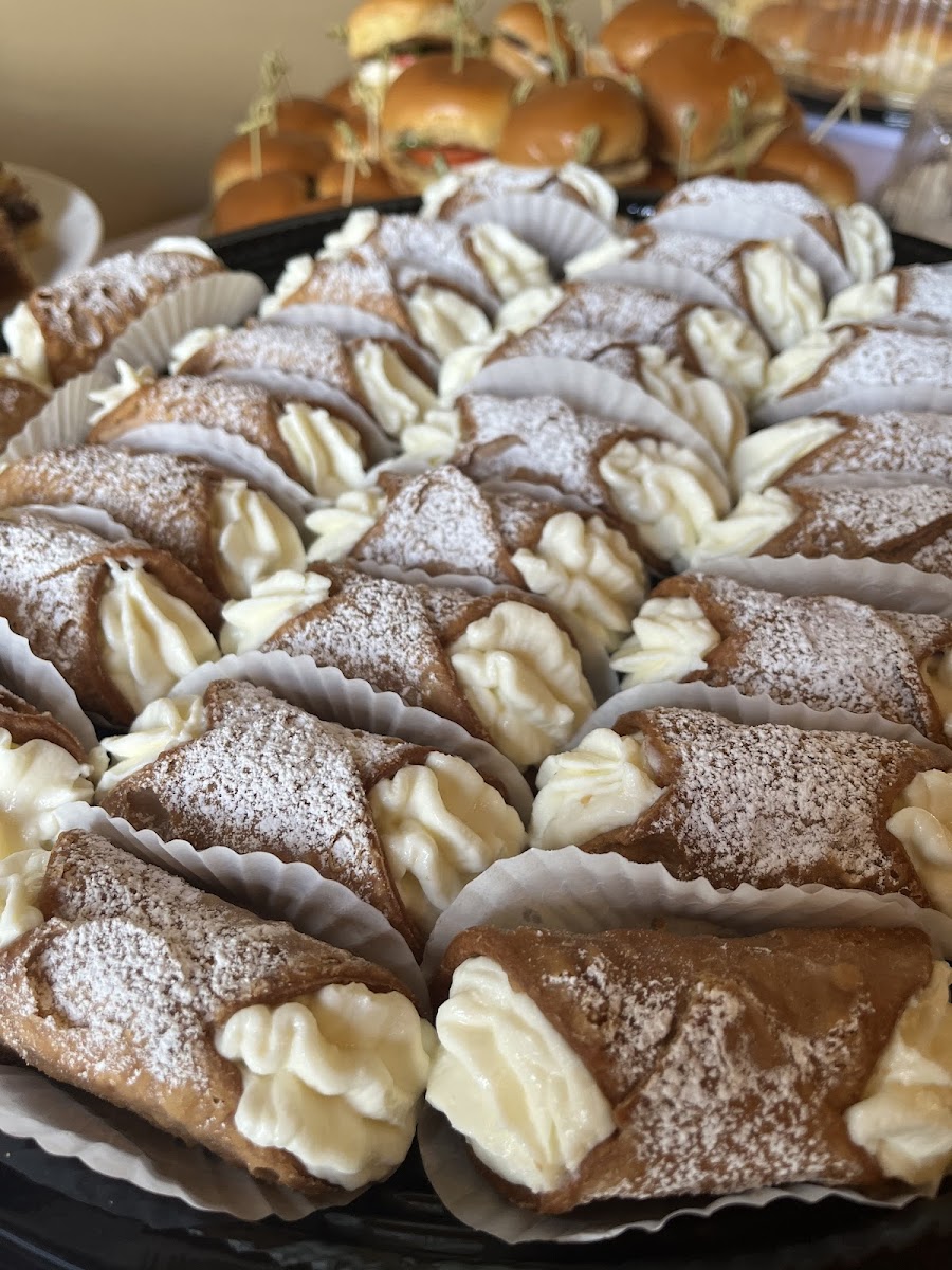 Rocco's Fine Foods & Catering-4