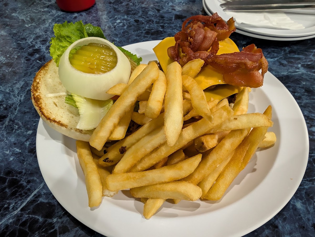 Rock Island Cafe-7