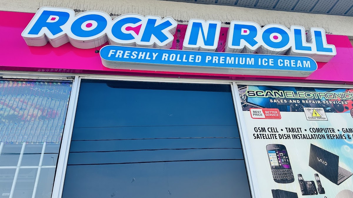 Rock N Roll Ice Creams | Brampton's Best Rolled Ice Cream
