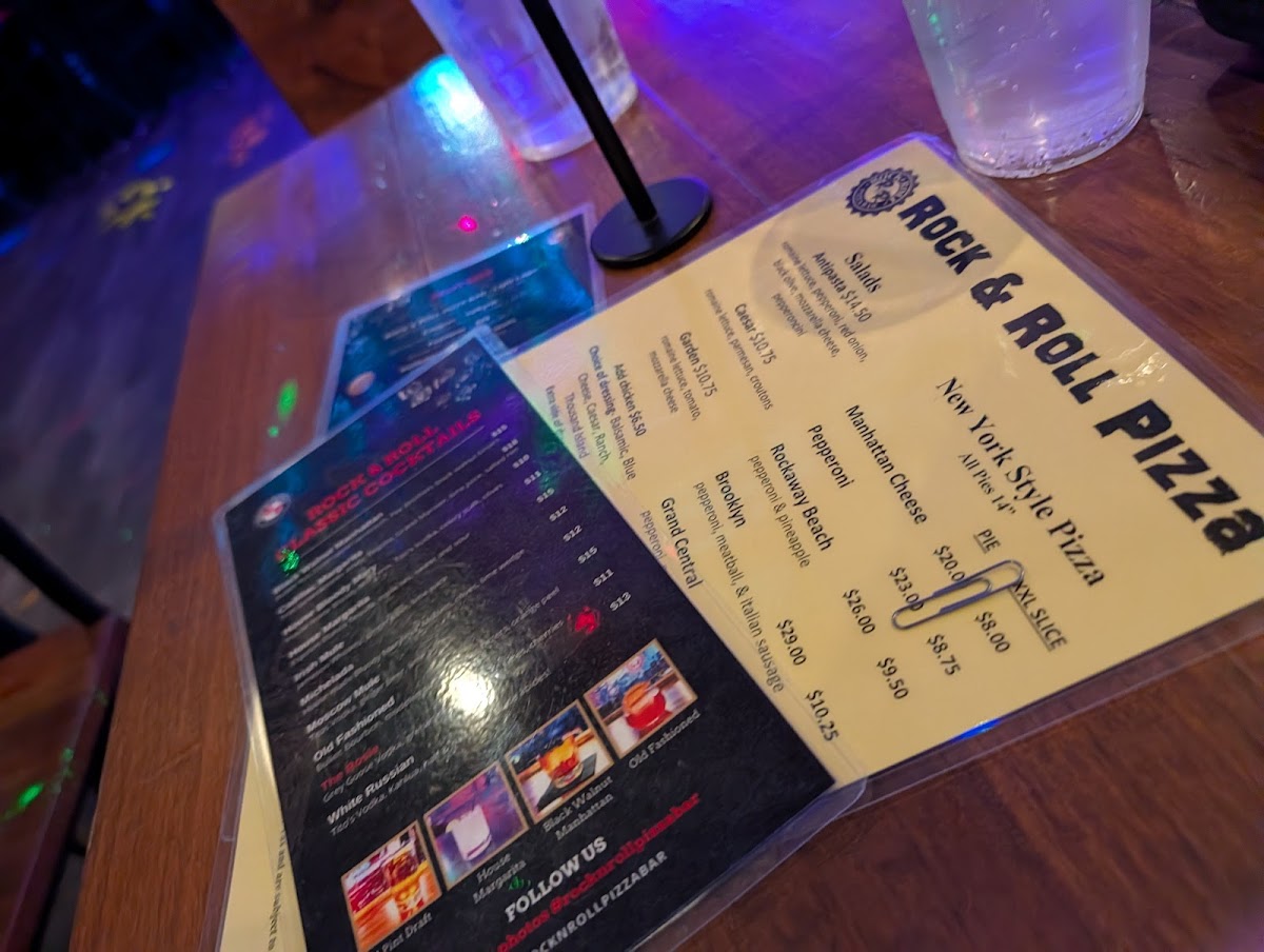 Menu Rock & Roll Pizza @ Harley's Valley Bowl-6