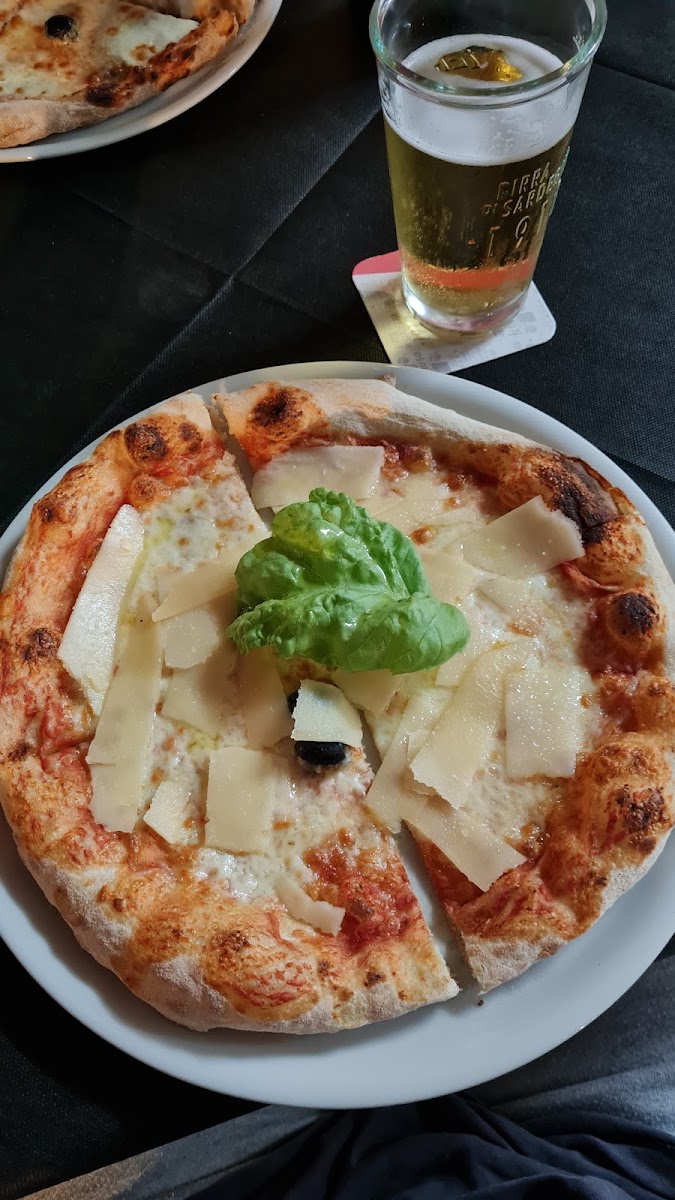 Rock & Roll Pizza-5