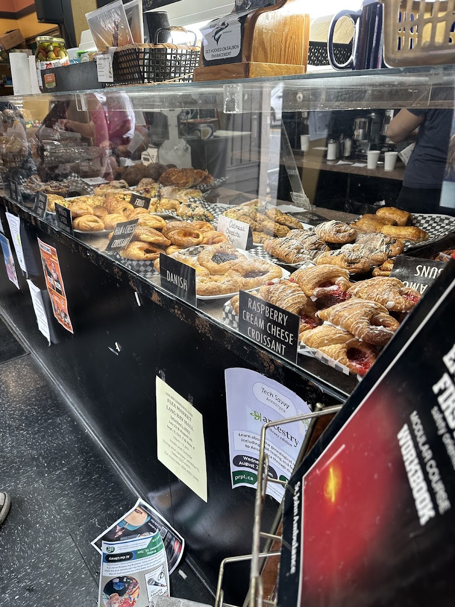 Rocky Mountain Pizza & Bakery Co. Ltd.-3