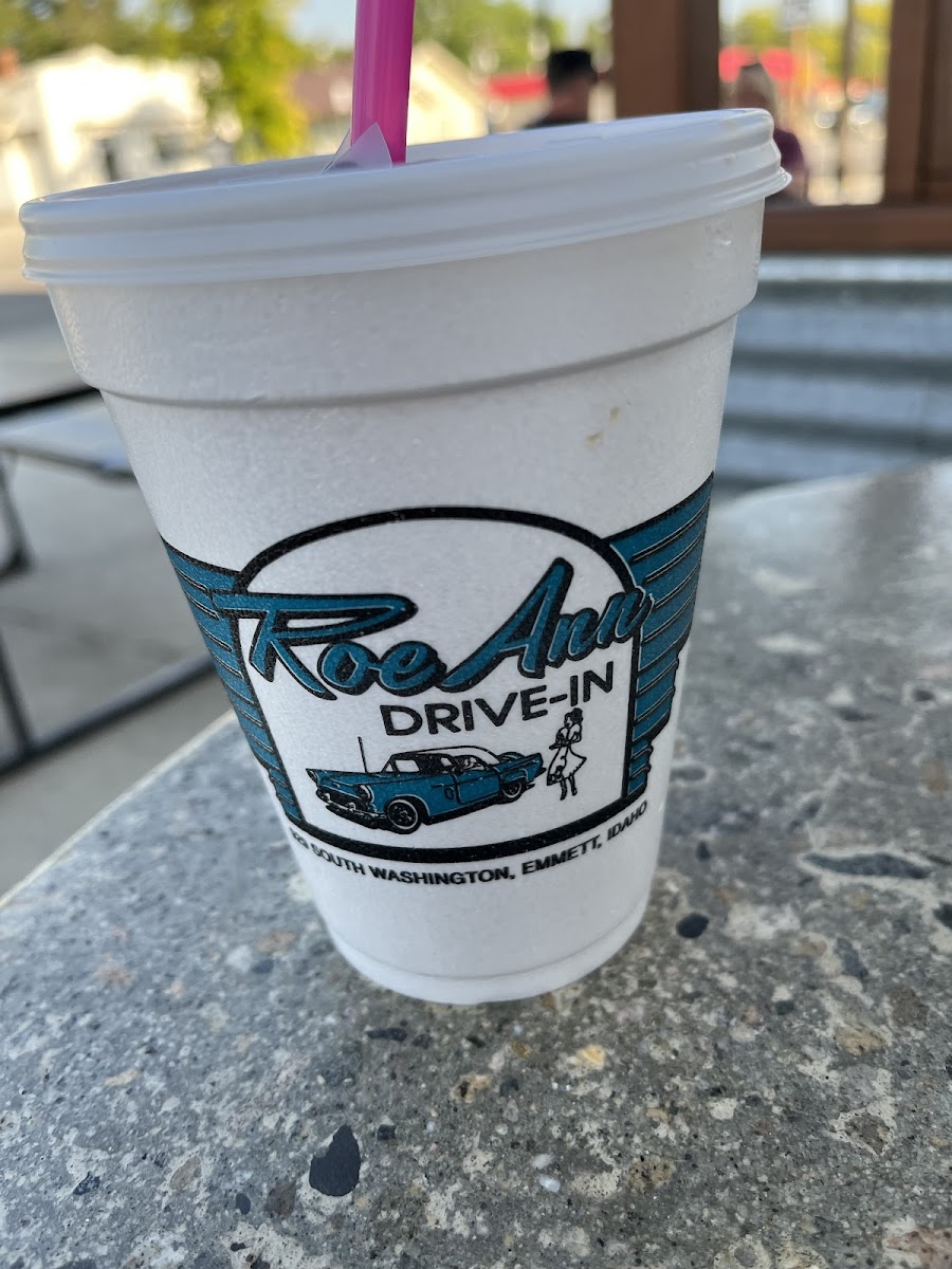 Roe-Ann Drive-In-7