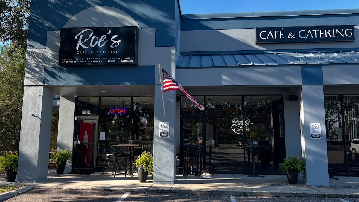 Roe's Cafe & Catering