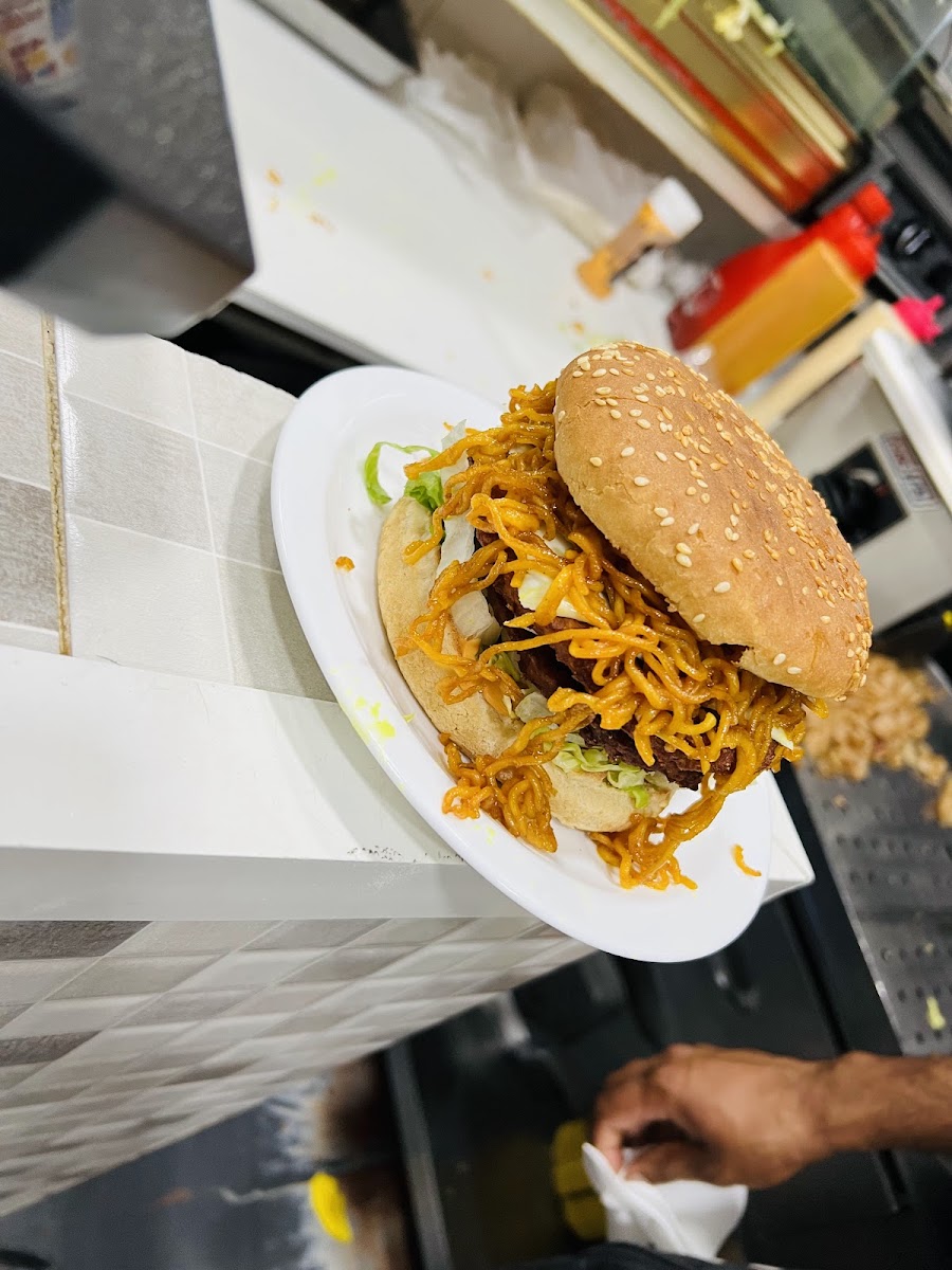 Roma Pizza Doner Kebab-7