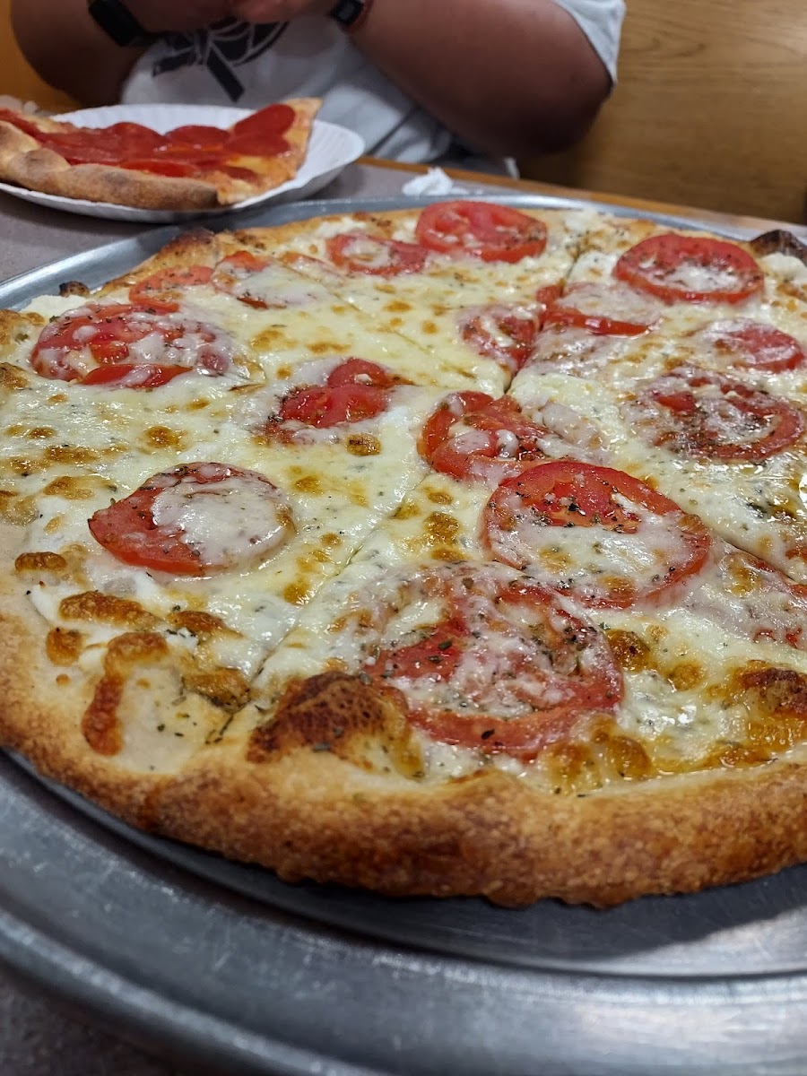 Roma Pizza & Subs-7