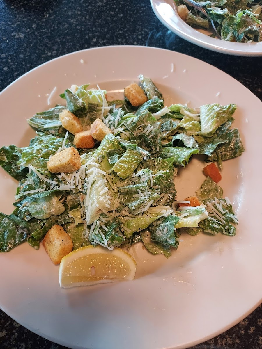 Romeo’S Pizza Kitchen (Restaurant & Bar)-5