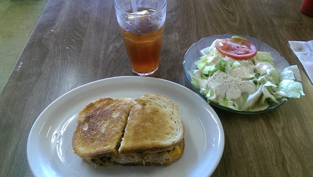 Ronaker's Coffee Shop-9