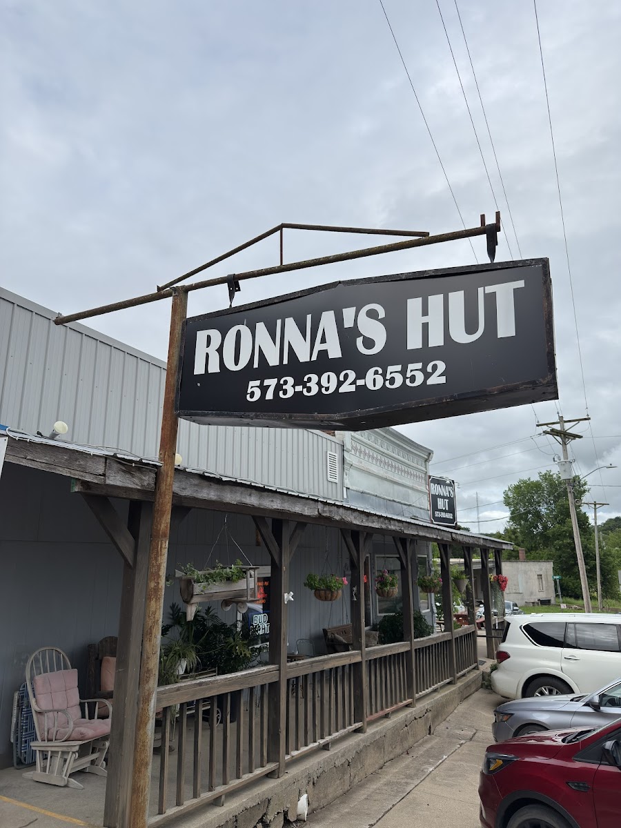 Ronna's Hut