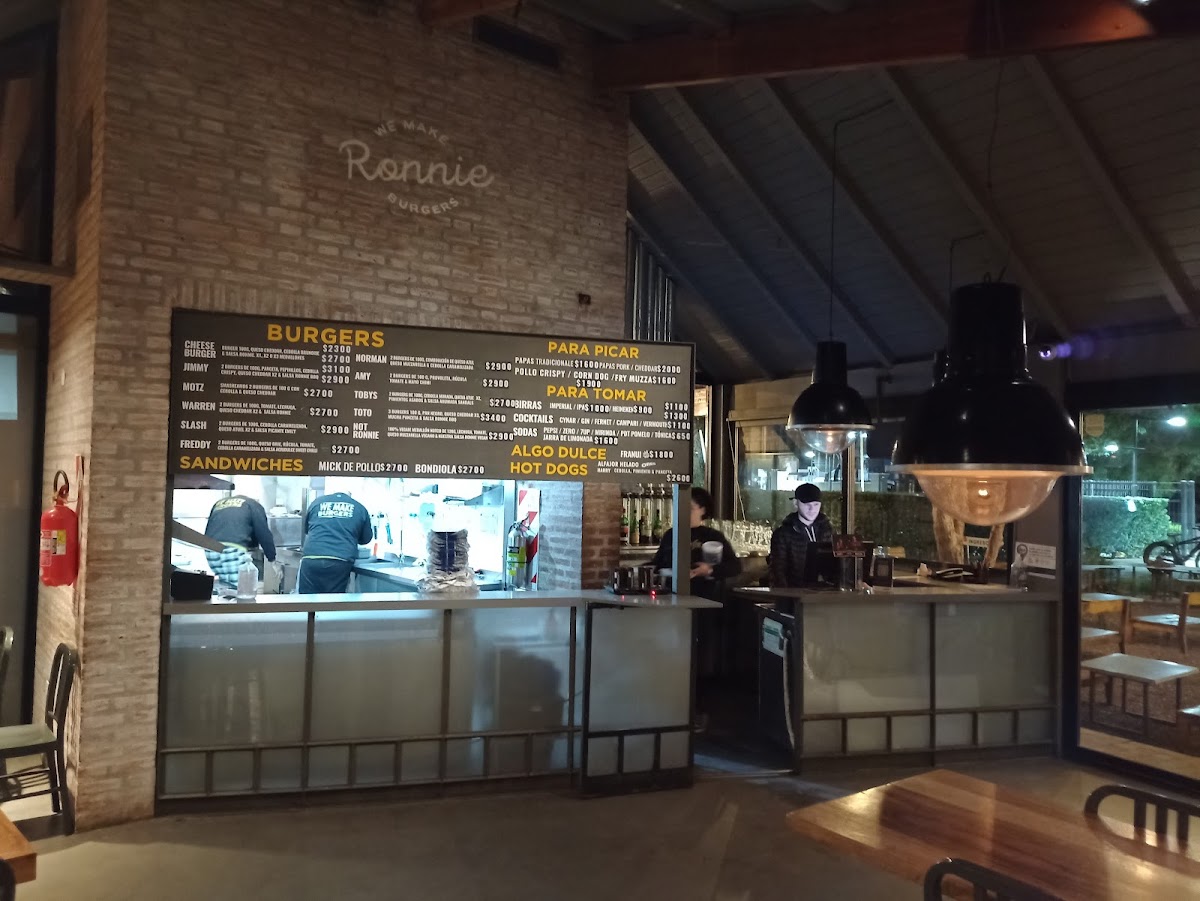 Menu Ronnie Funes-3