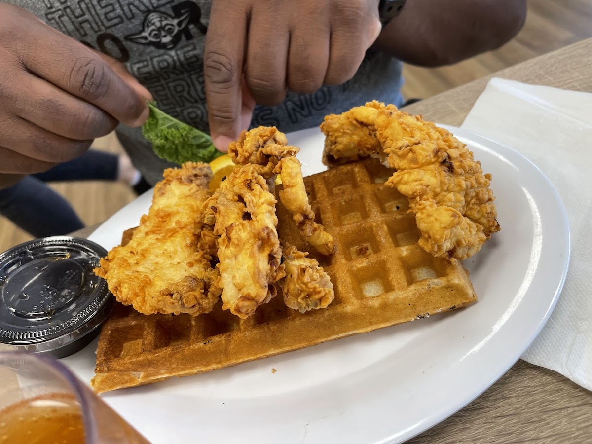 Ronnie Waffles-6