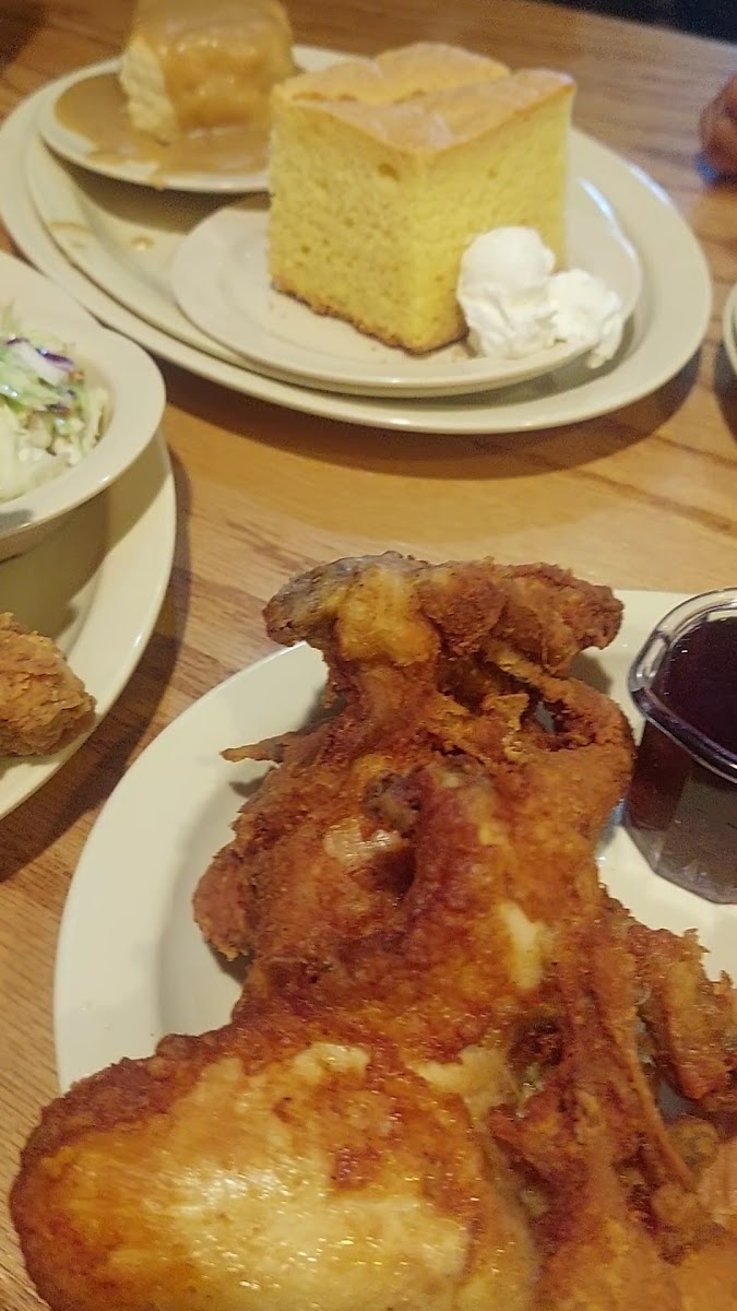 Roscoe's House Of Chicken And Waffles-2