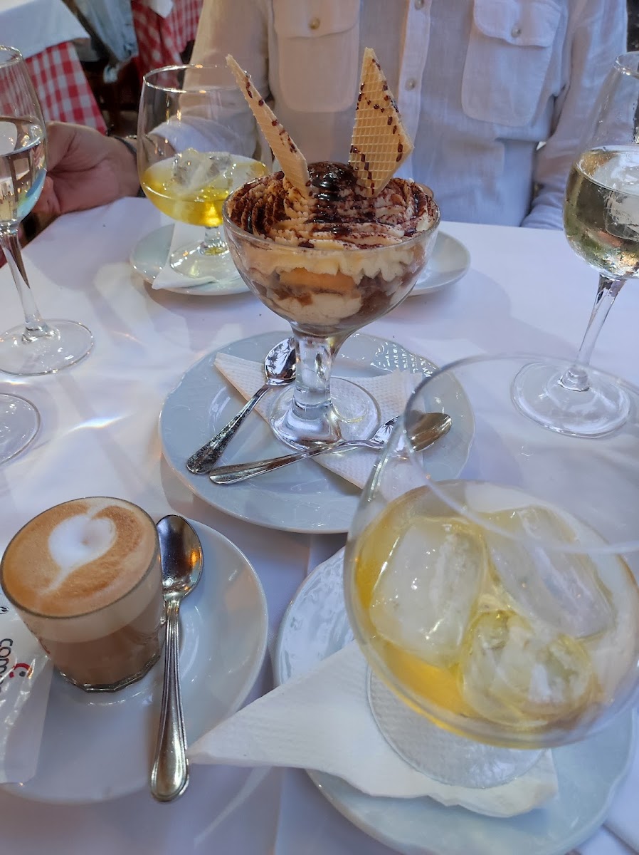 Rossini's-5