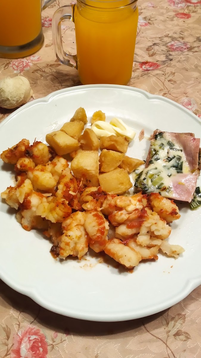 Rotisería Y Pizzería 'don Marino'-7