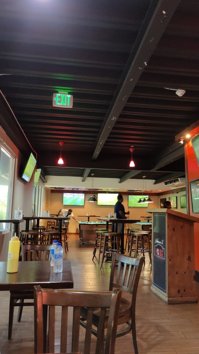 Rouge Restaurant And Sports Bar
