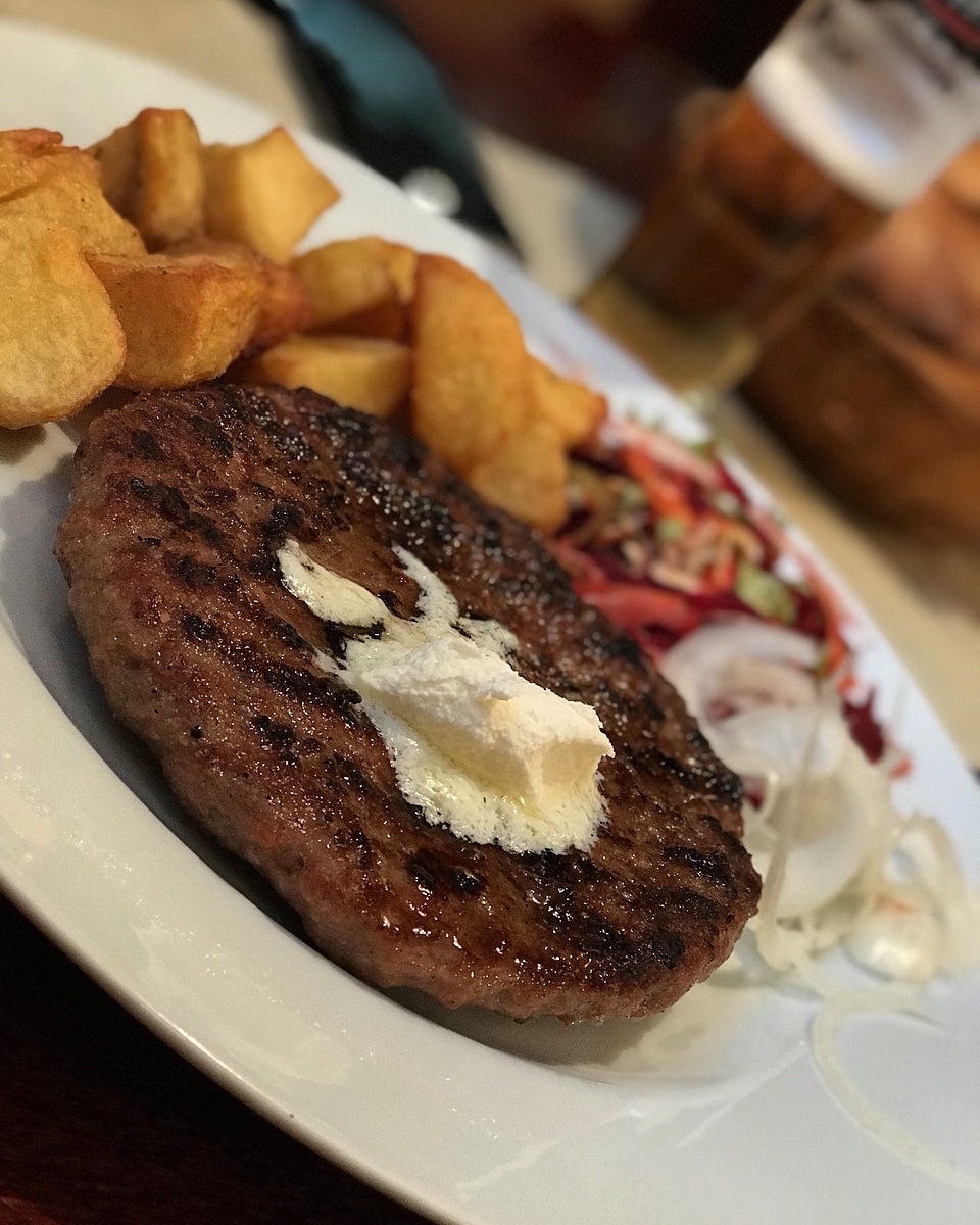 Roulette Club Restaurant-3