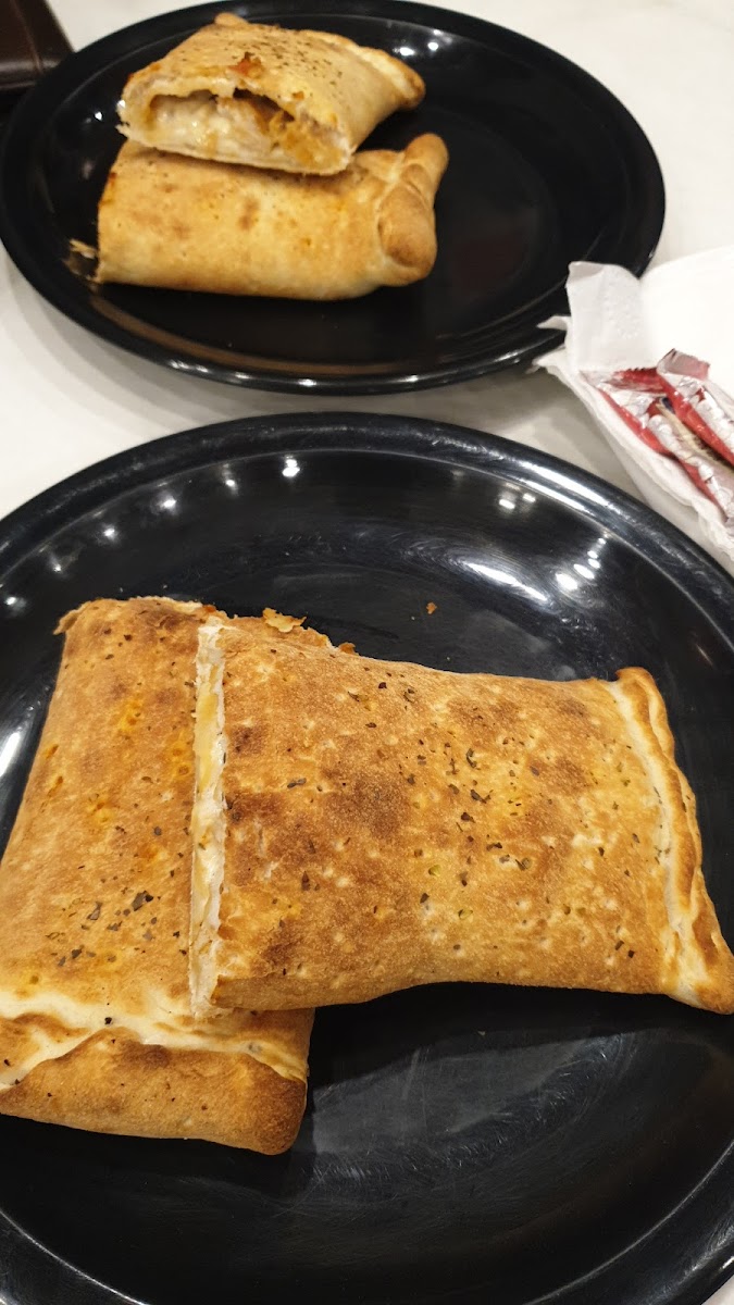 Round House Pizza-7