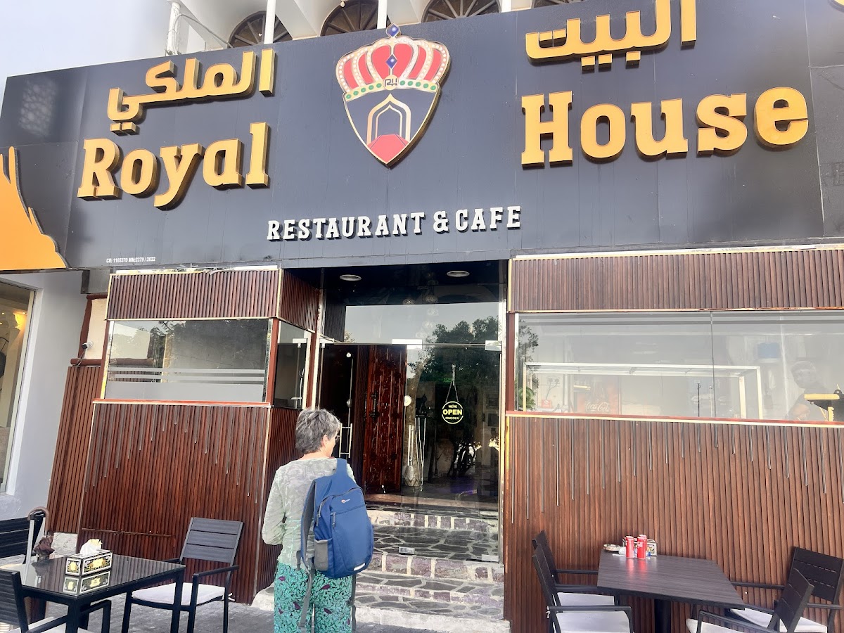 Royal House Restaurant-3