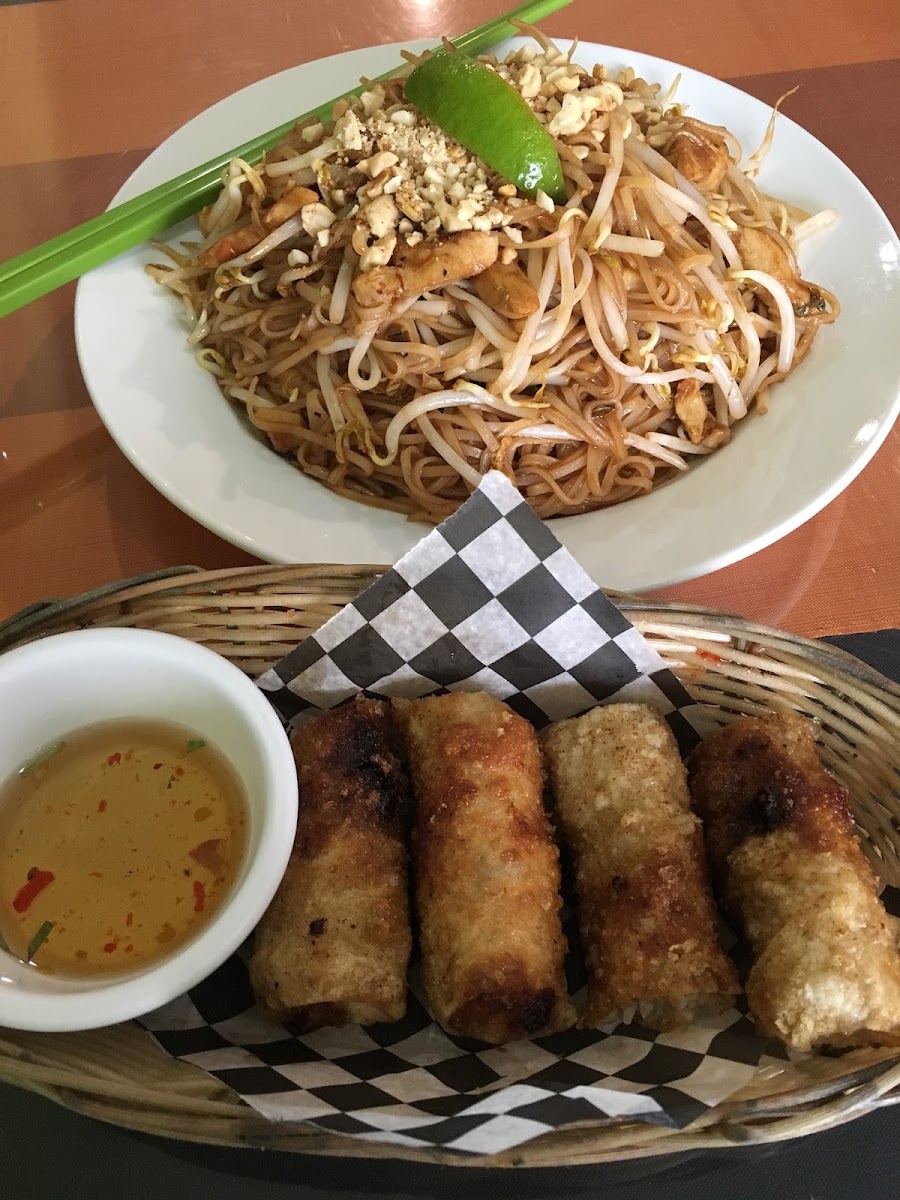 Royal Thai Restaurant-2
