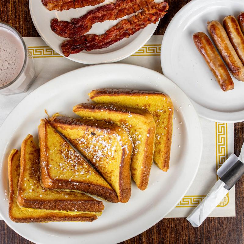 Royalberry Waffle House & Restaurant-3