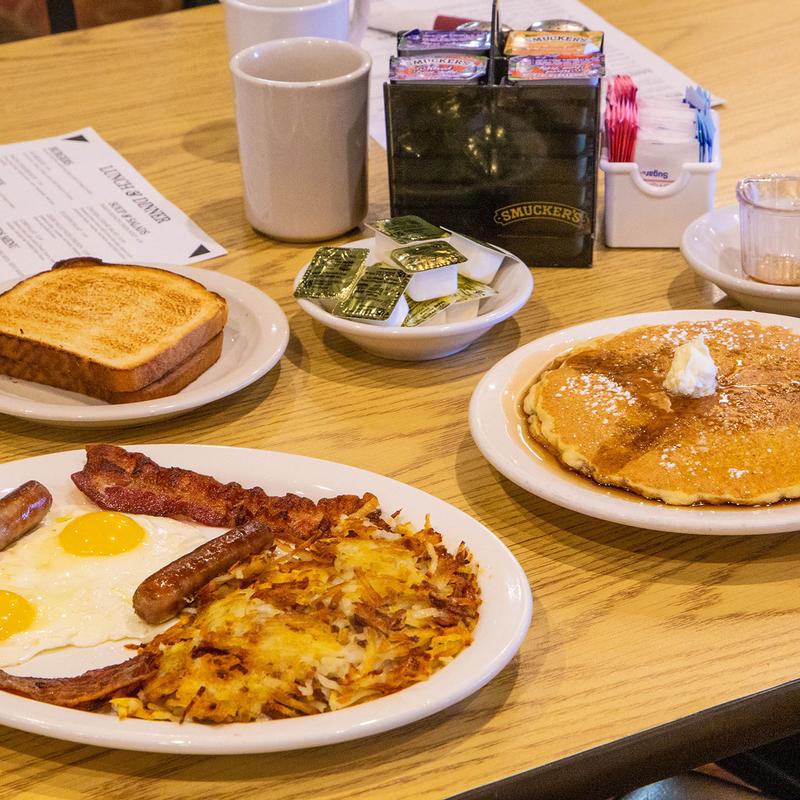 Royalberry Waffle House & Restaurant-5