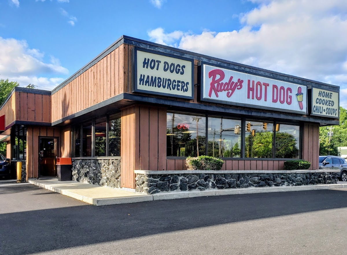Rudy's Hot Dog