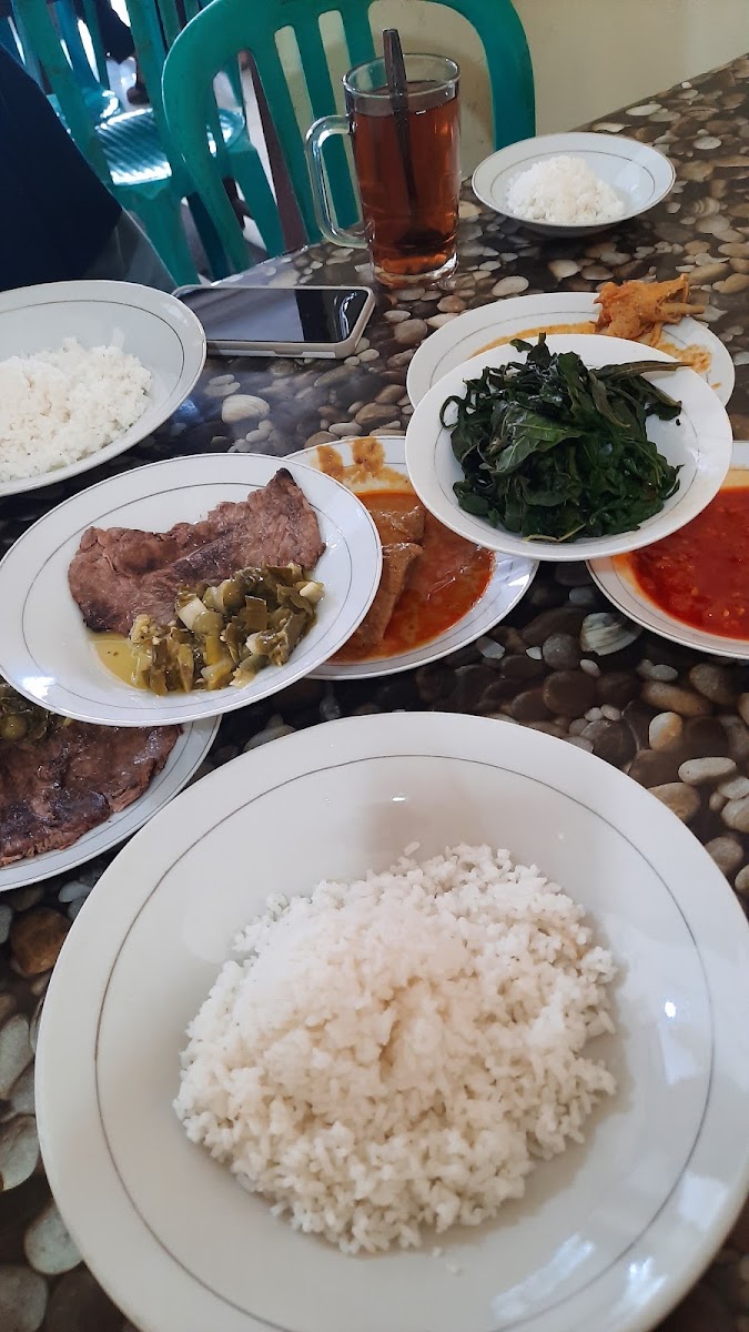 Rumah Makan Antana-2