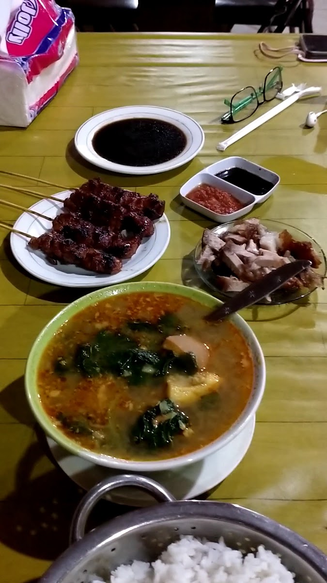 Rumah Makan Babi Guang Wei-2
