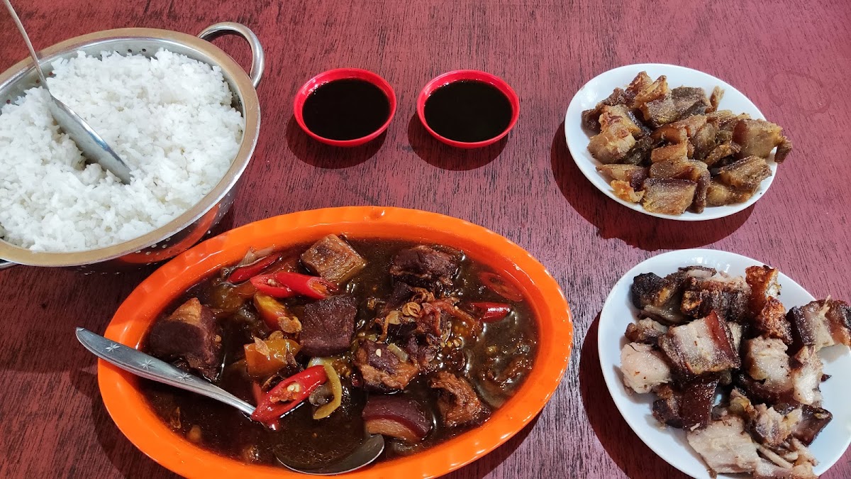 Rumah Makan Babi Guang Wei-7