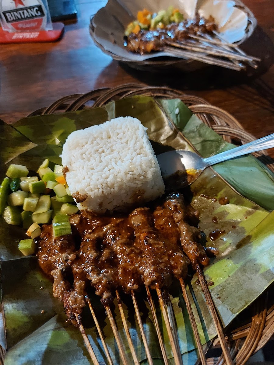 Rumah Makan Chez Mama Cilacap-7