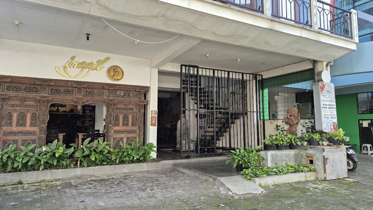 Rumah Makan Inggil