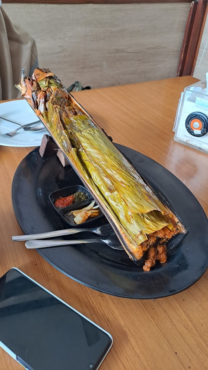 Rumah Makan Karimata | Sentul Bogor-5